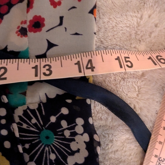 Nanette Lepore Women's 100% Silk Floral Navy Wrap Dress Size 2 Resort 2012 - Picture 9 of 11